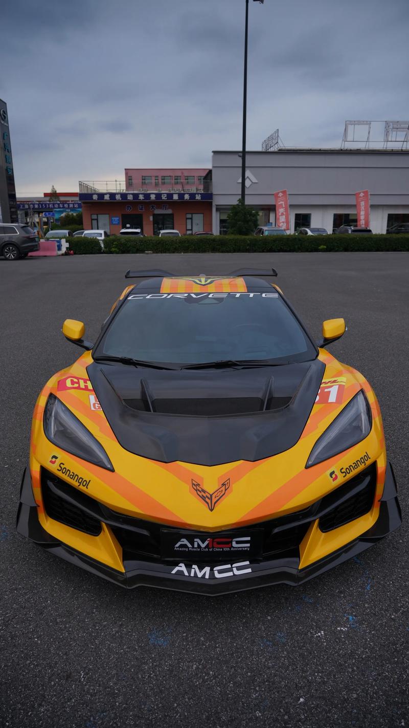 科尔维特zr1 科尔维特ZR1和C8谁厉害