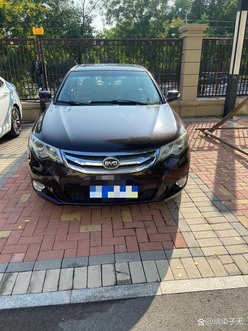 比亚迪思锐2013款报价,2013比亚迪思锐现在值多少钱？