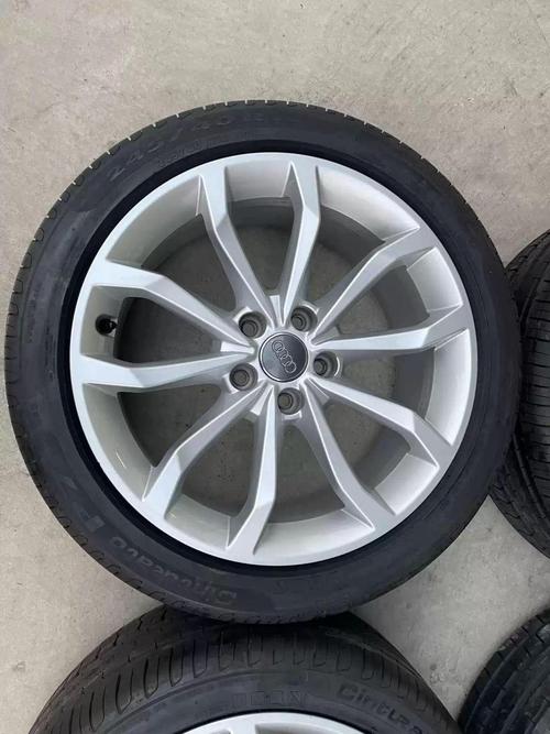 奥迪a4原装轮胎价格／奥迪a4原车轮胎