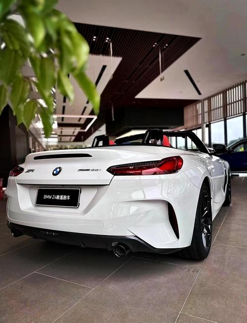 宝马z4硬顶跑车,宝马z4硬顶怎么样