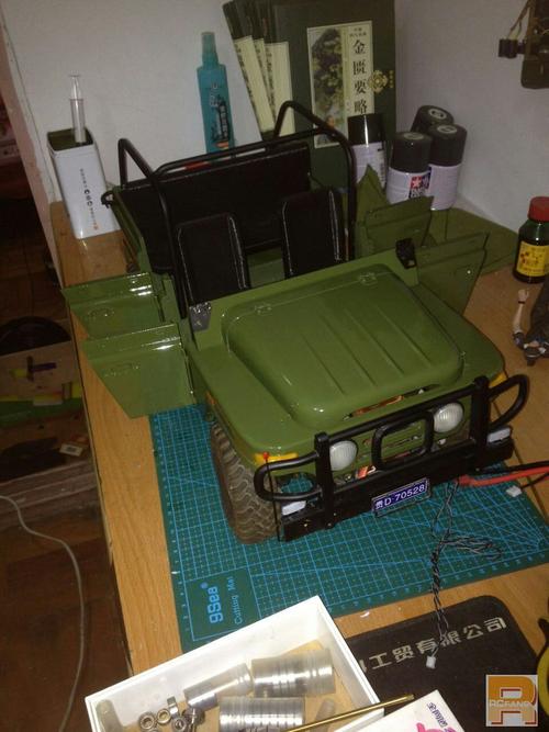 北京212汽车新款价格,北京212汽车新款价格军绿色