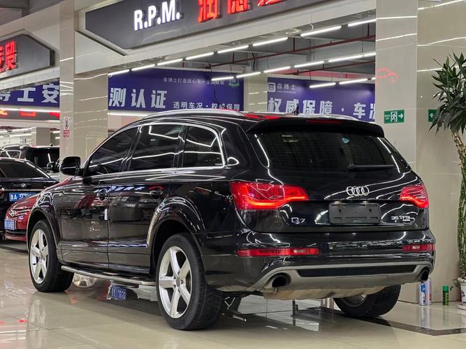 2013款奥迪q7多少钱／13年奥迪q7配置