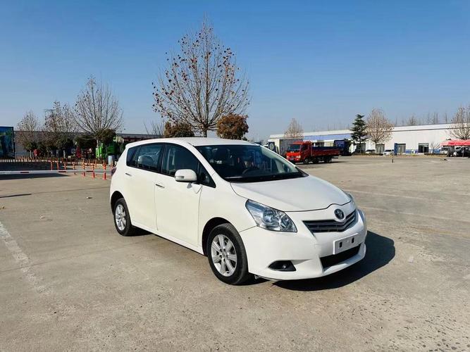 【丰田逸致是什么车型,丰田逸致是什么车型图片】