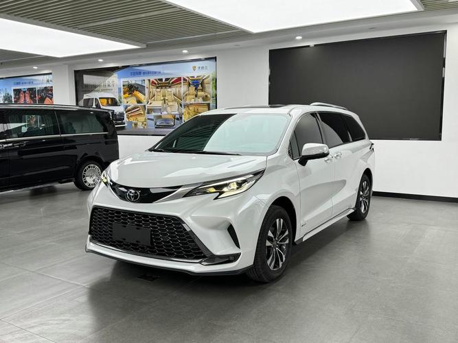 一汽丰田格瑞维亚2023款 丰田格瑞斯改装图片