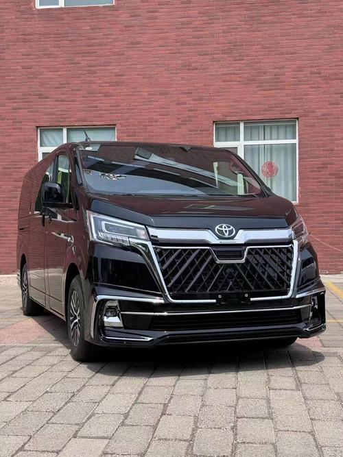 丰田高端商务车叫什么牌子(丰田顶级商务)