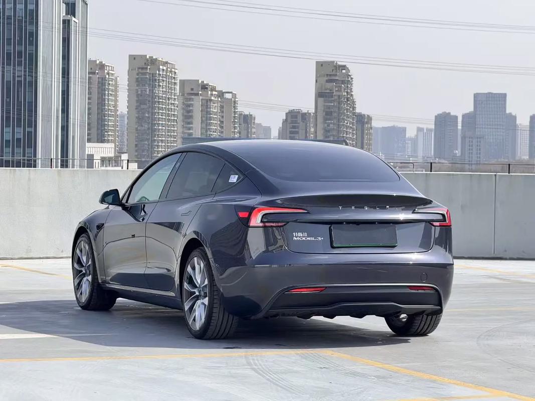 新款特斯拉model3曝光 model3出新款