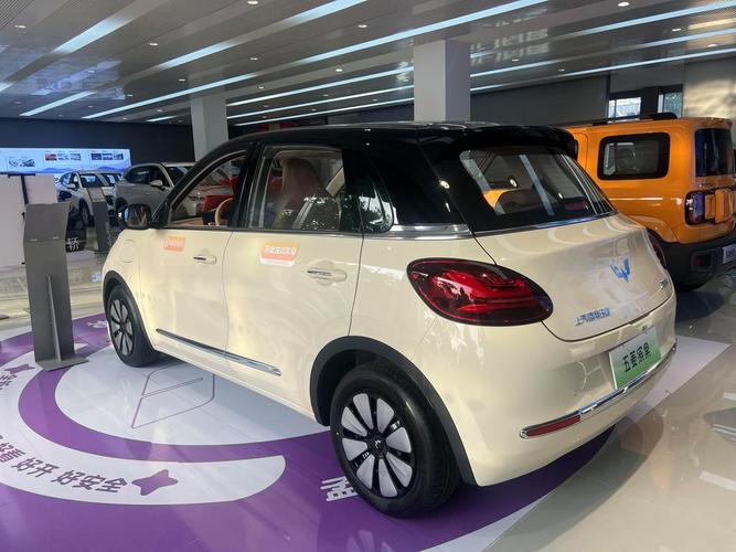 五菱宏光2025／五菱宏光2025缤果