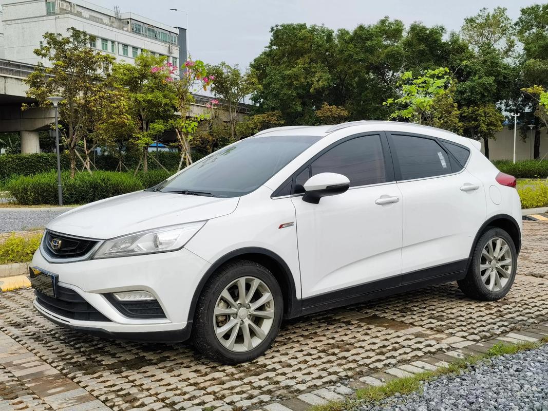 17吉利帝豪gl汽车报价 吉利帝豪2017gs汽车报价