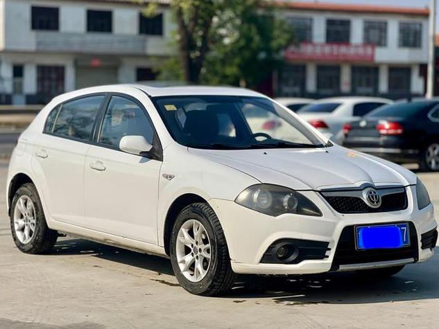 【09年华晨中华骏捷,2009款中华骏捷13两厢】