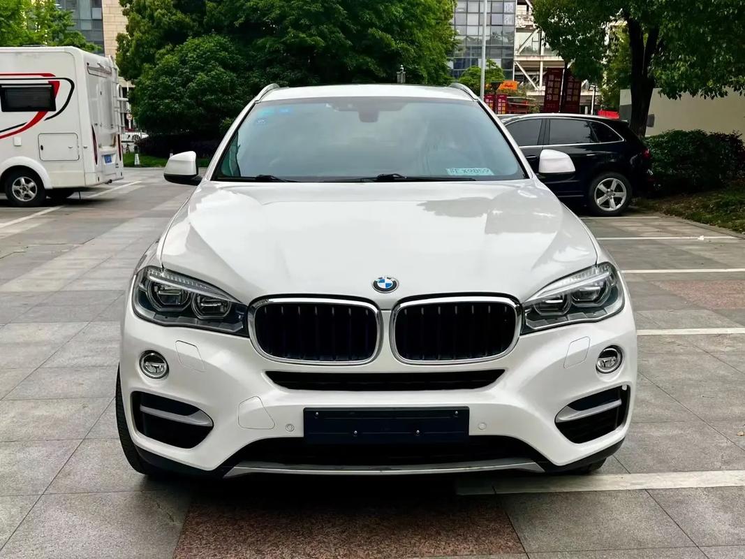 16年宝马x6多少钱二手车/16年的二手宝马x6现在多少钱