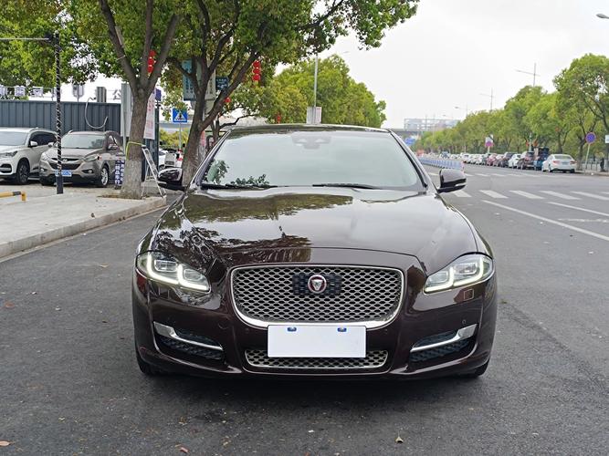 100万买什么车比较好,100万能买什么好车?